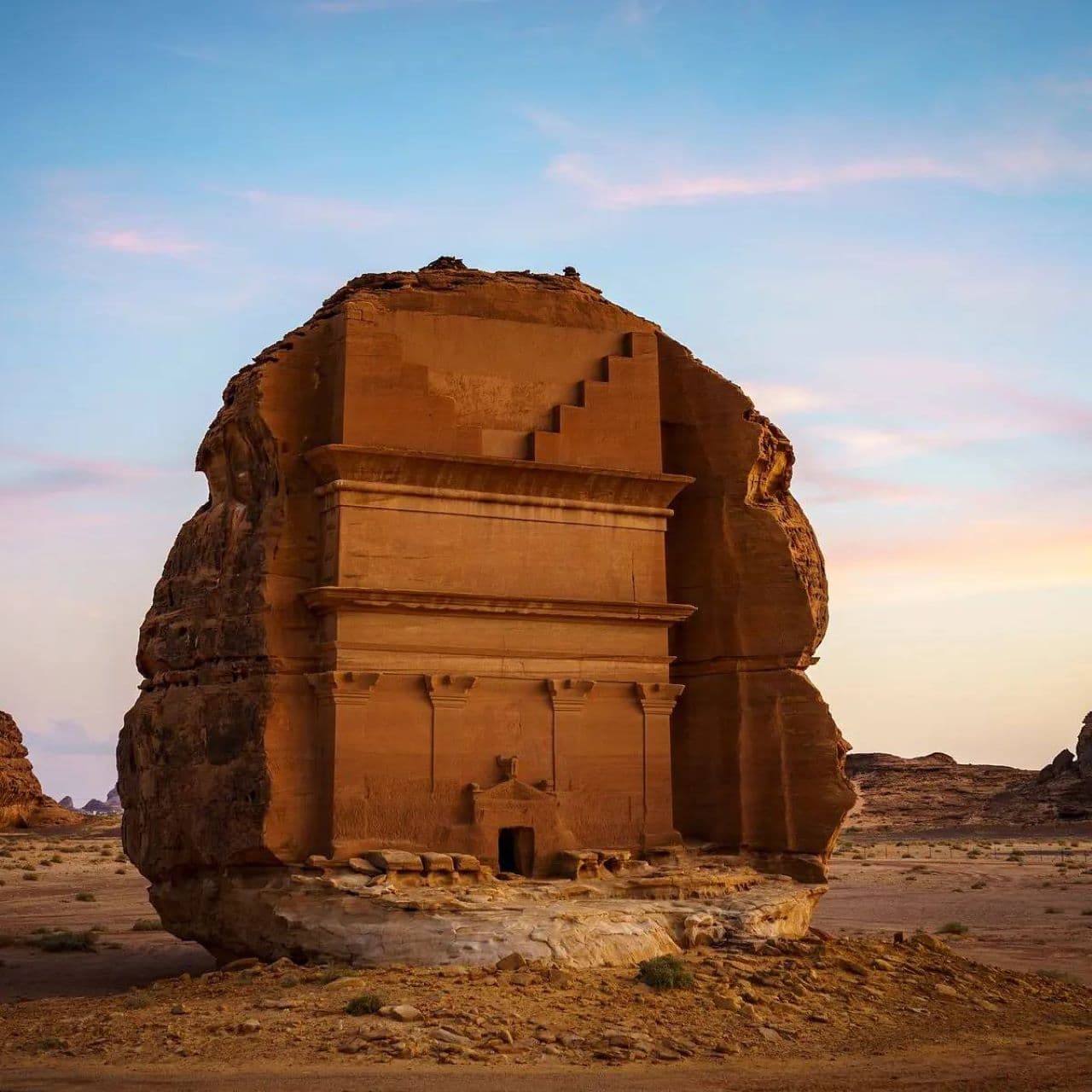 العلا:جولة الباصات الترددية في الحِجر، الجولة الأيقونية للمجموعات